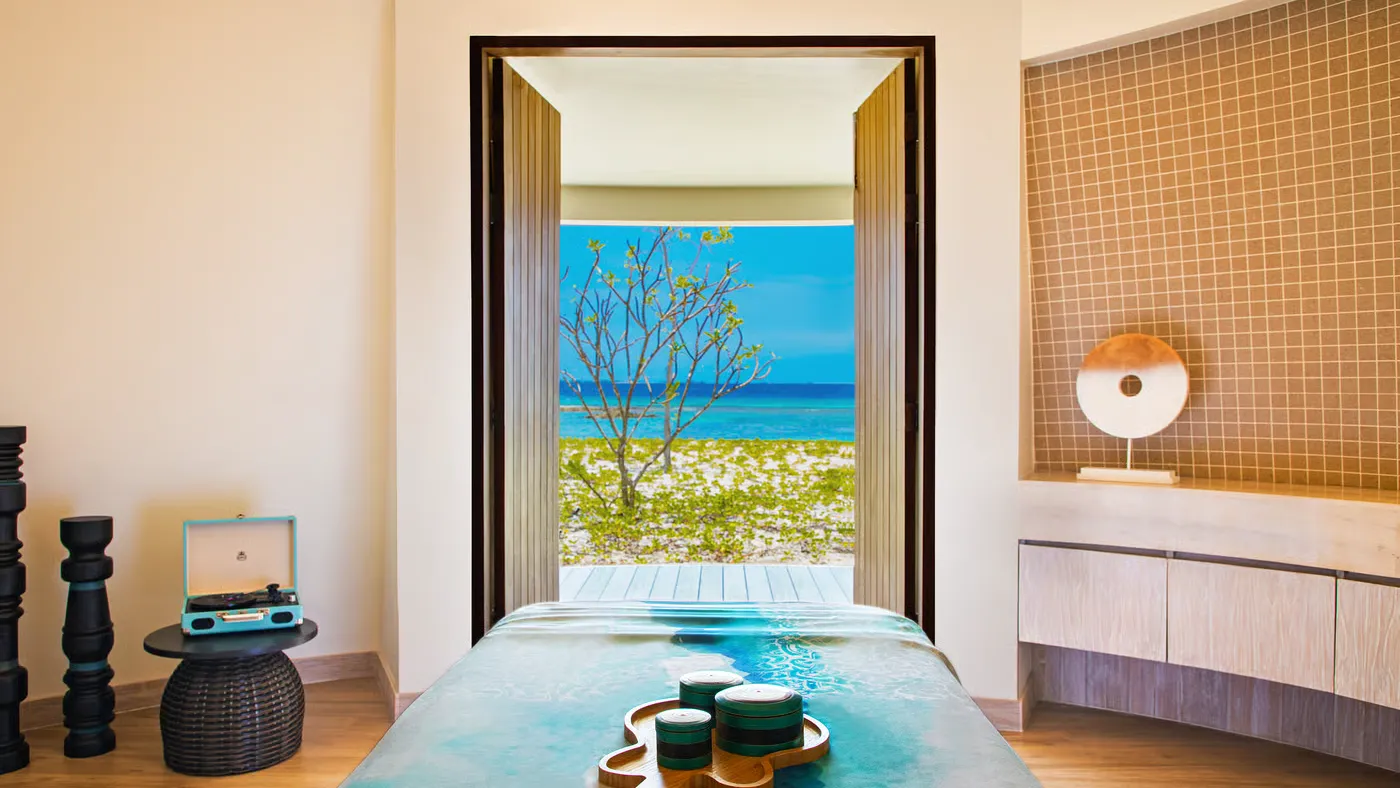 Maldives luxury escape for two